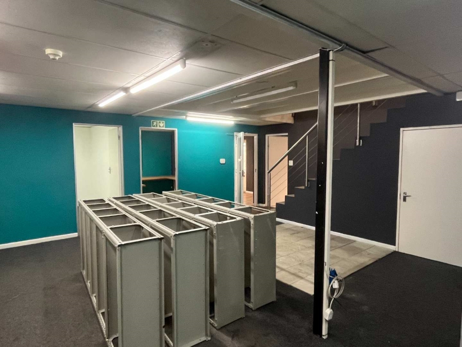 To Let commercial Property for Rent in Milnerton Western Cape
